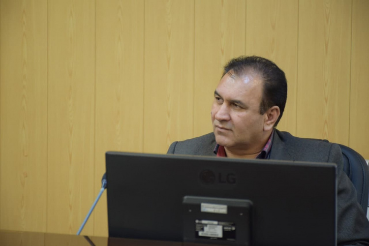 هر مبتلا اُمیکرونی حداقل ۱۲ نفر را مبتلا می کند/ افرادیکه در دهه دوم زندگی خود هستند بیشتر در معرض اُمیکرون می باشند