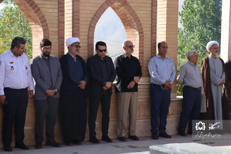 حرکت کاروان دانشجویان دانشگاه علومپزشکی اراک به کربلای معلی