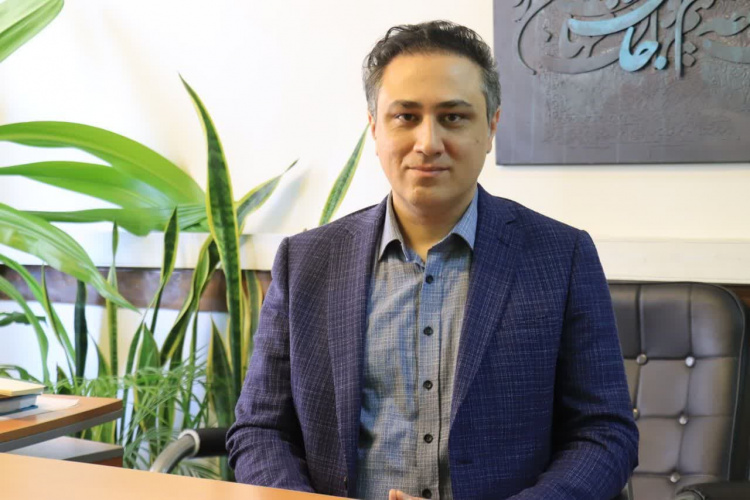 چه کسانی در معرض کمر درد و دیسک گردن هستند؟