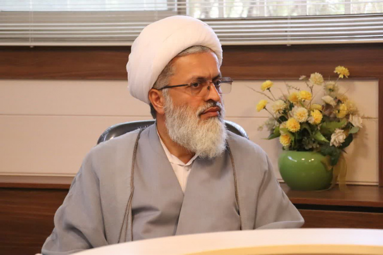 امام جمعه تفرش: تمام همت ما حمایت از نظام سلامت است