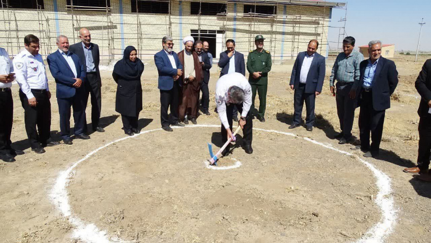 آیین کلنگ‌ زنی پایگاه اورژانس ۱۱۵ دهچال با حضور مسئولان و خیرین سلامت