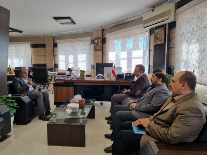 دیدار رییس دانشگاه علوم پزشکی استان مرکزی با رییس سازمان صمت